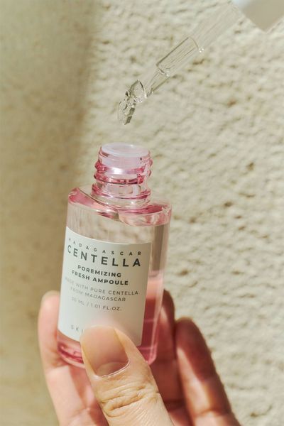 SKIN1004 Madagascar Centella Poremizing Fresh Ampoule - Сироватка для звуження пор із центеллою - 30 мл 2048 фото